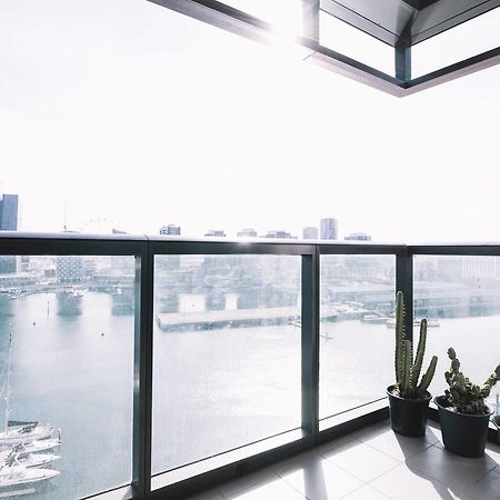 Apartamento Experience Waterfront Luxury With Views Melburne Exterior foto